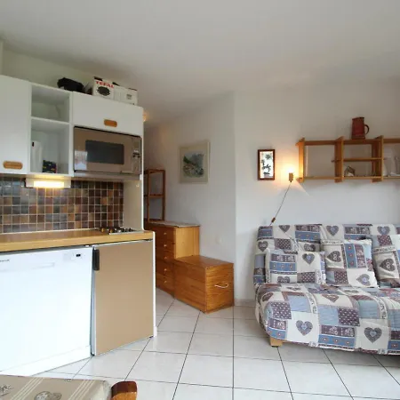 4 Pers Avec Terrasse, Près Des Pistes Et Commerces, Val Cenis Le - Fr-1-508-206 *