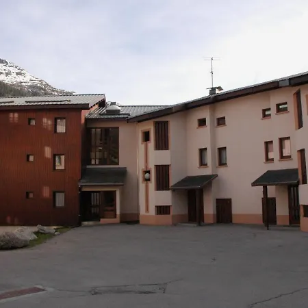 4 Pers Avec Terrasse, Près Des Pistes Et Commerces, Val Cenis Le - Fr-1-508-206